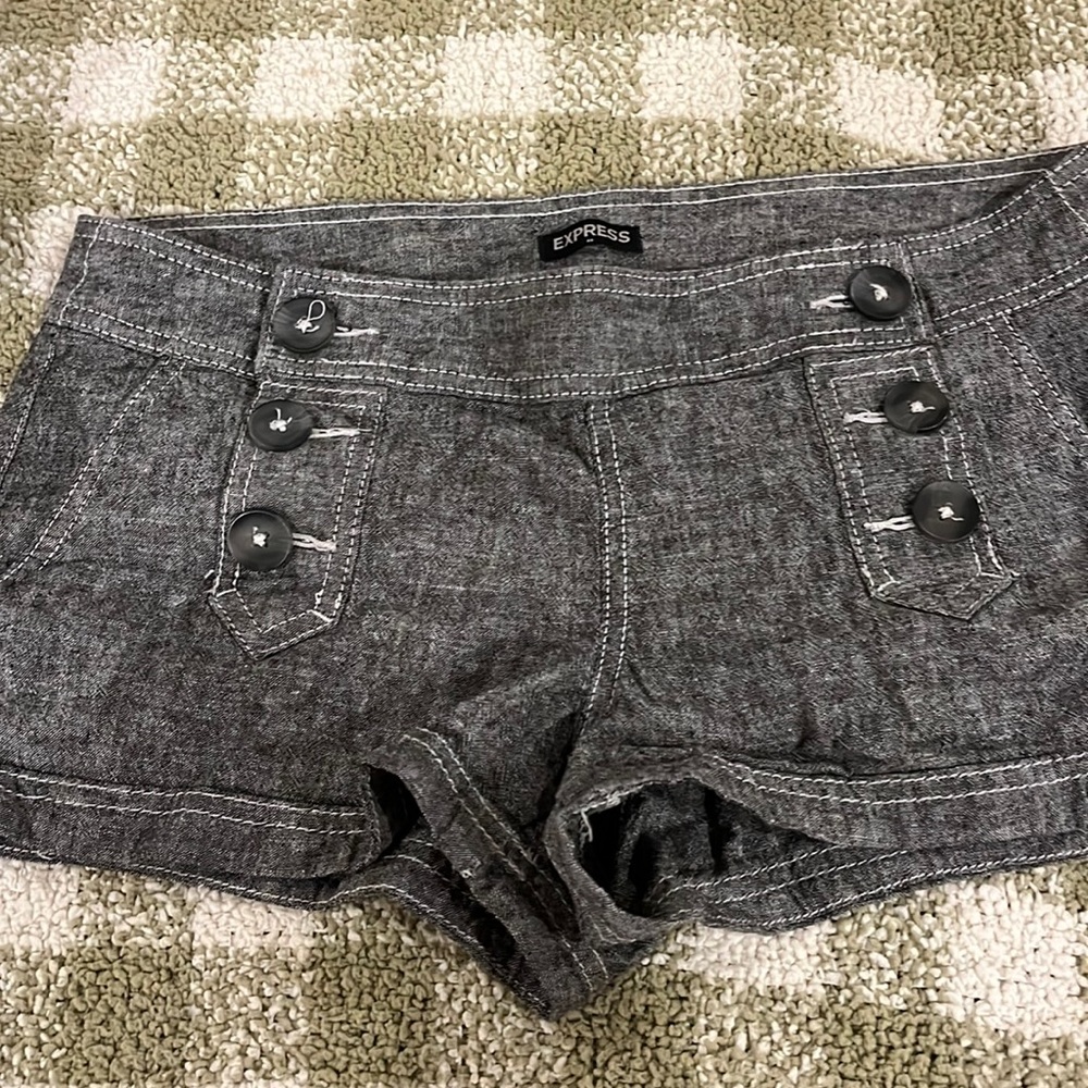 Express shorts
